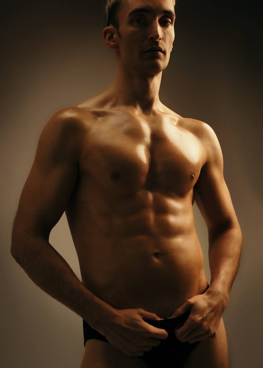 Editorial portrait — Look Gross Studio