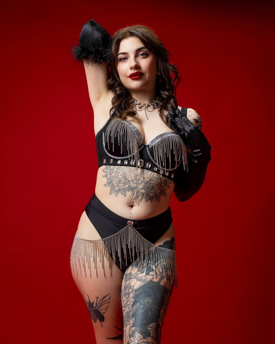 Boudoir session portrait — Look Gross Studio
