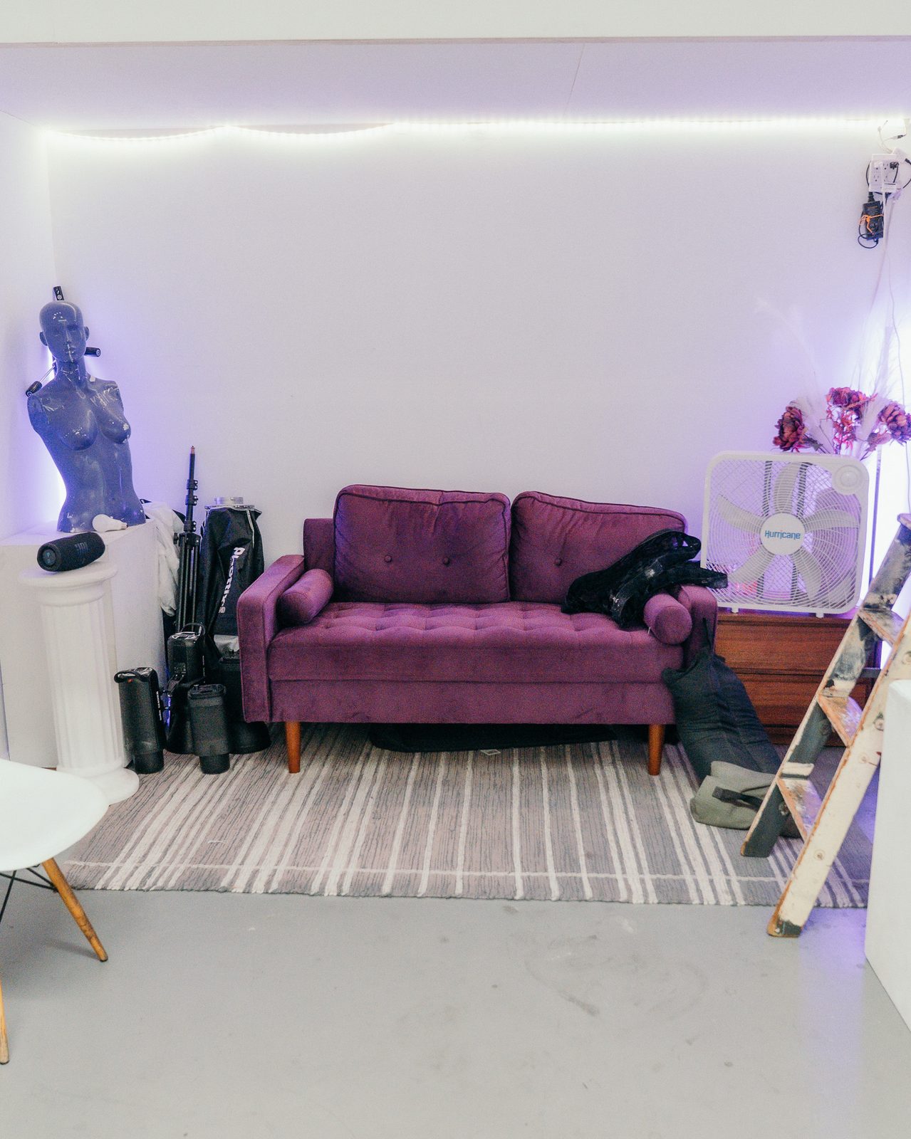 Lounge seating area